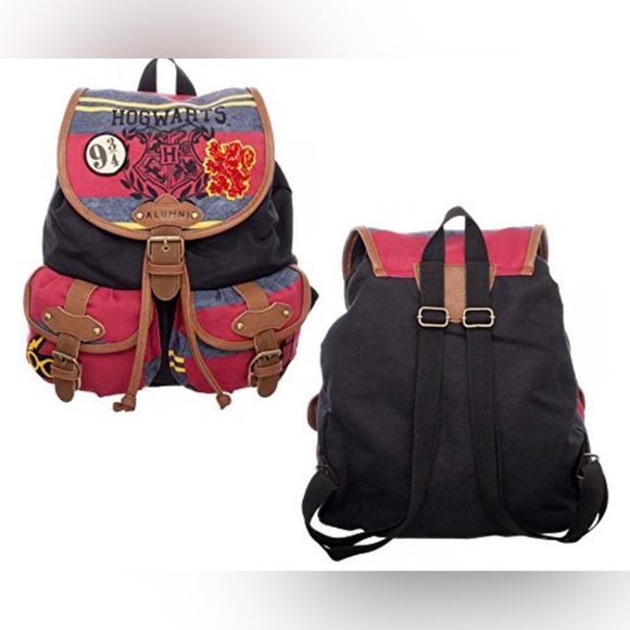 Warner Bros. Handbags - 🌼💚💚 Harry Potter Hogwarts Alumni Juniors Knapsack Bioworld